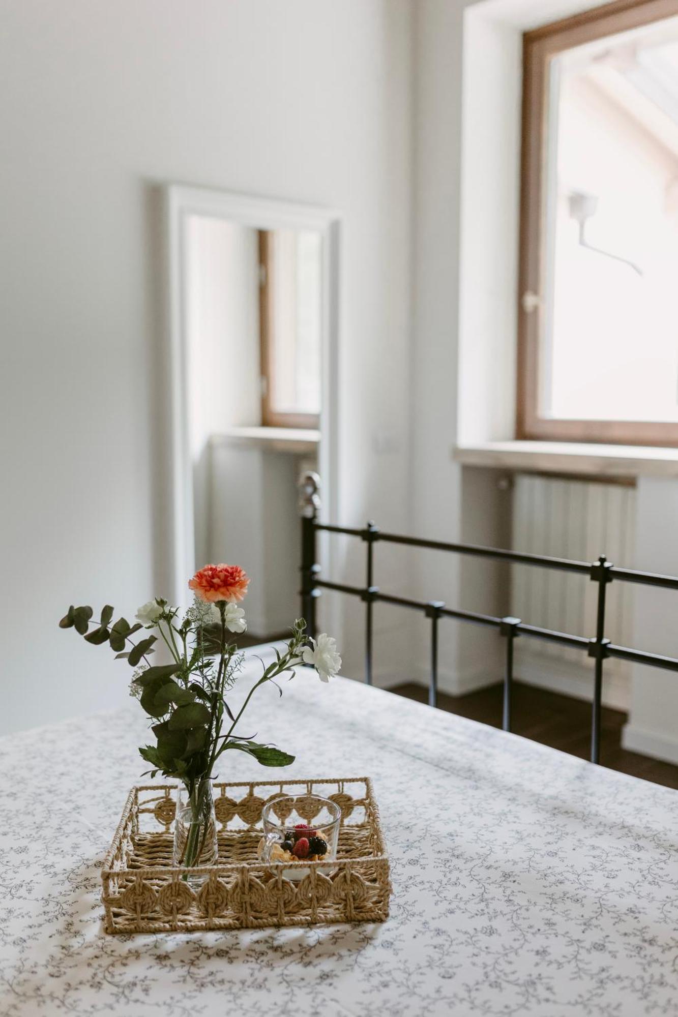 La Casetta Malpensa Guesthouse คาเซ นูโอเว ภายนอก รูปภาพ