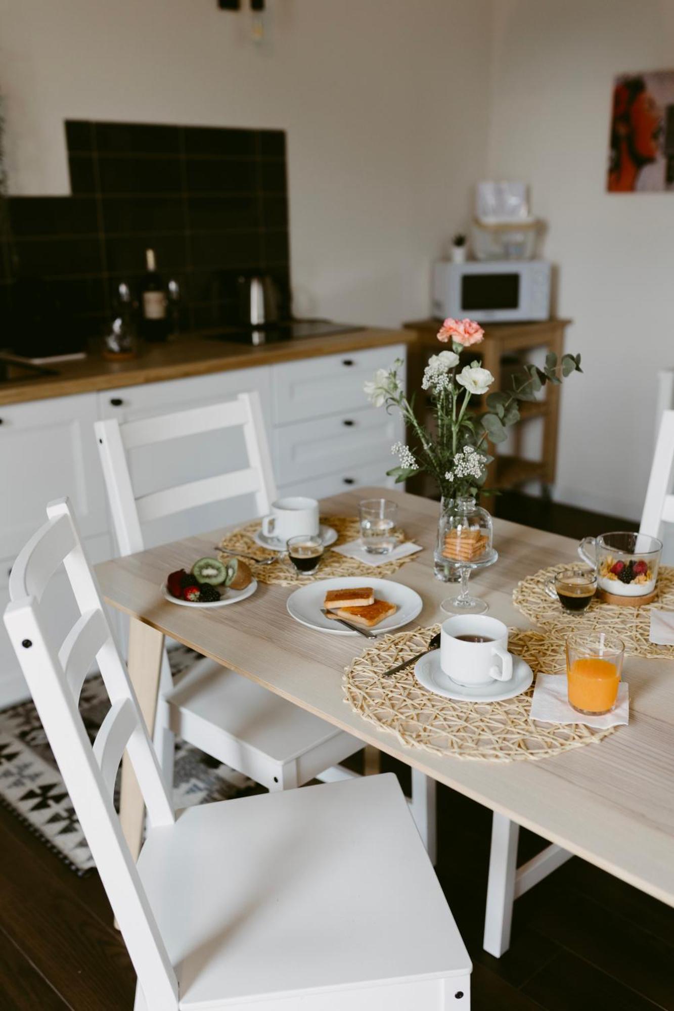 La Casetta Malpensa Guesthouse คาเซ นูโอเว ภายนอก รูปภาพ