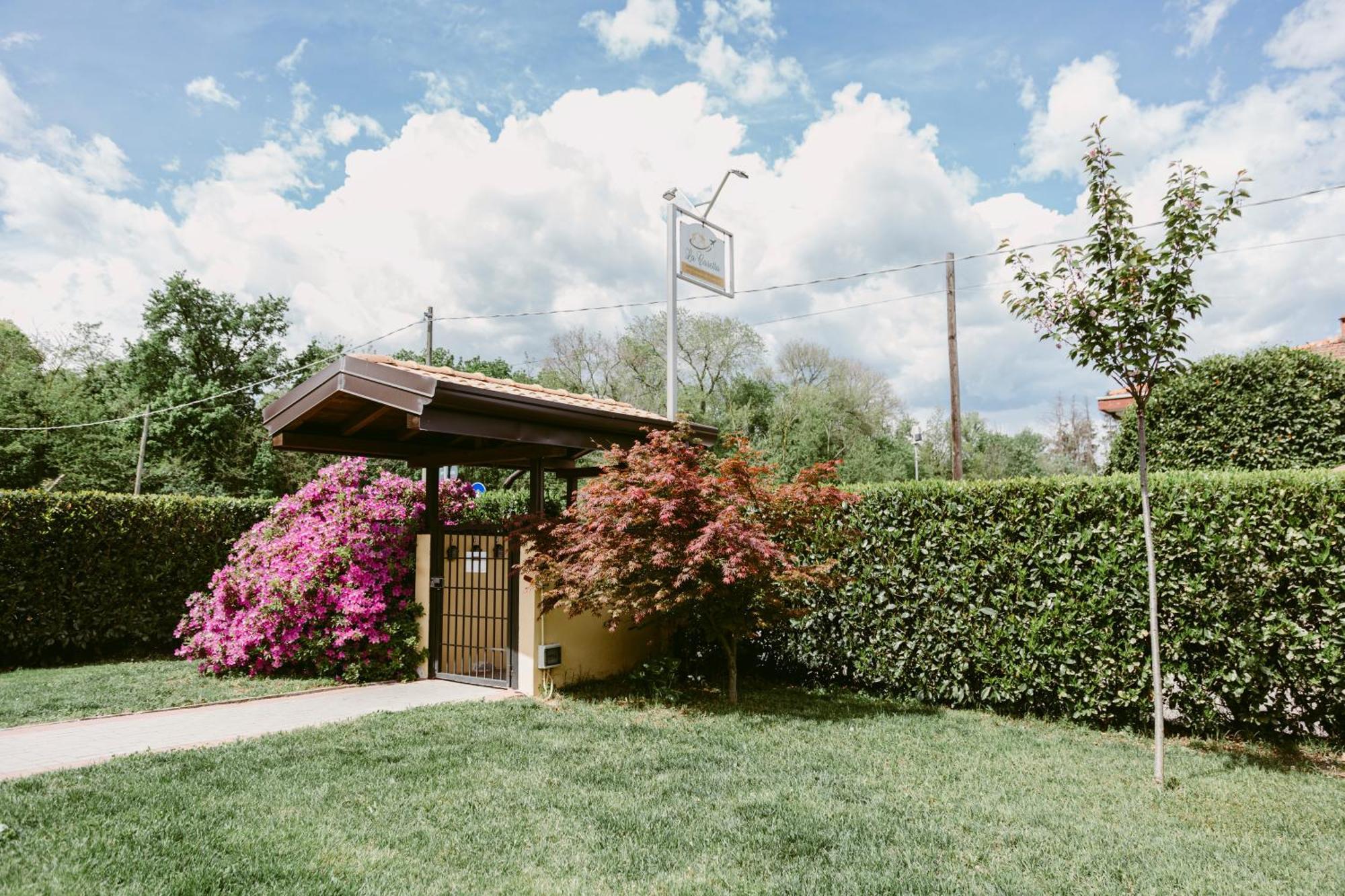 La Casetta Malpensa Guesthouse คาเซ นูโอเว ภายนอก รูปภาพ